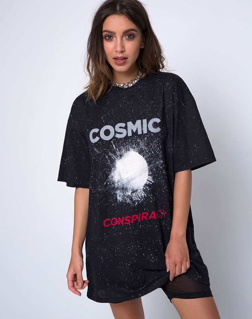 Sunny Kiss Oversize Tee in Schwarz Cosmic Conspiracy
