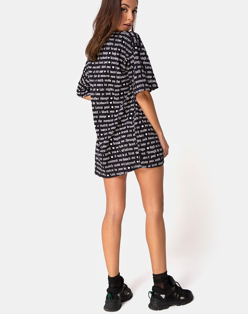 Bild von Sunny Kiss Tee in Schwarz mit Love At First Swipe Druck