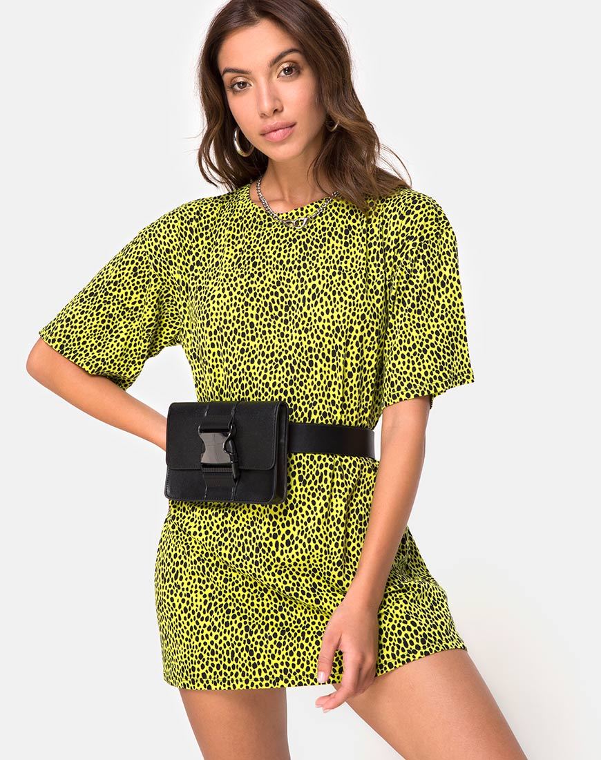 Bild von Sunny Kiss Oversize Tee in Wild Cat Yellow X Princess Polly
