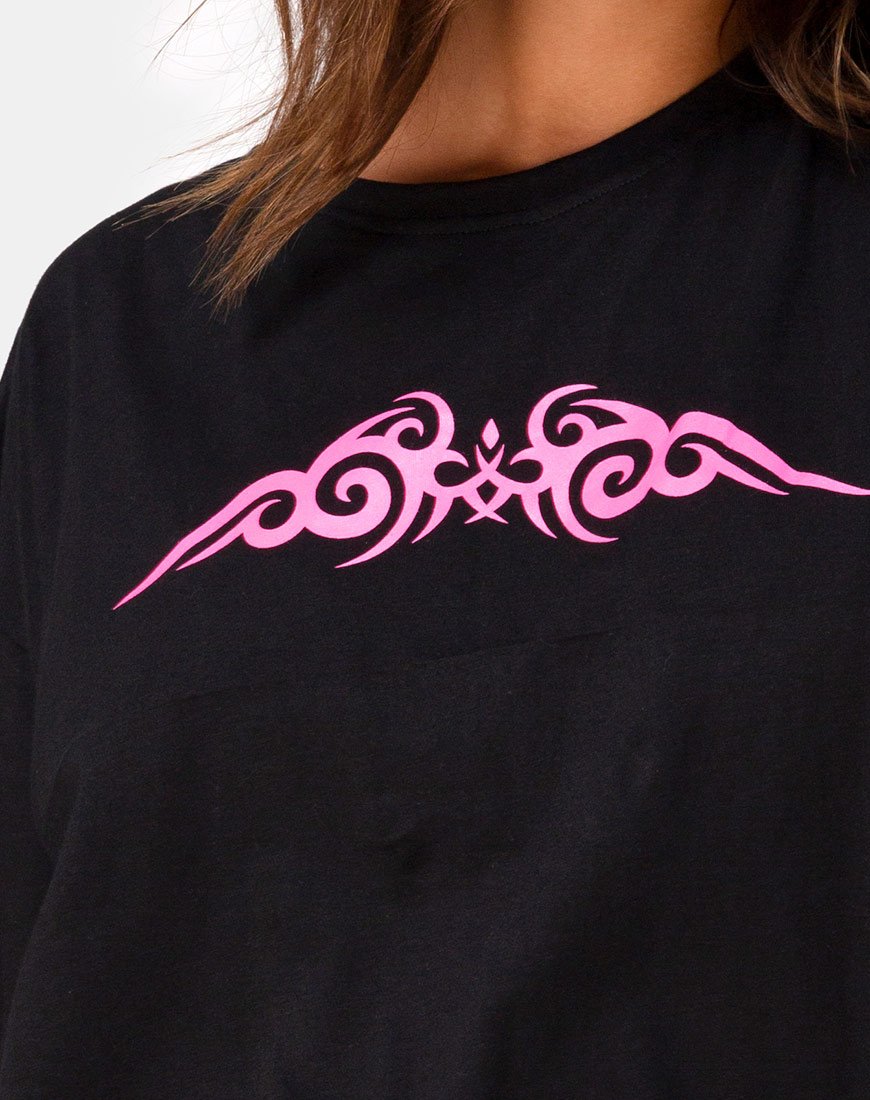 Bild von Sunny Kiss Oversize Tee in Schwarz mit rosa Tribal
