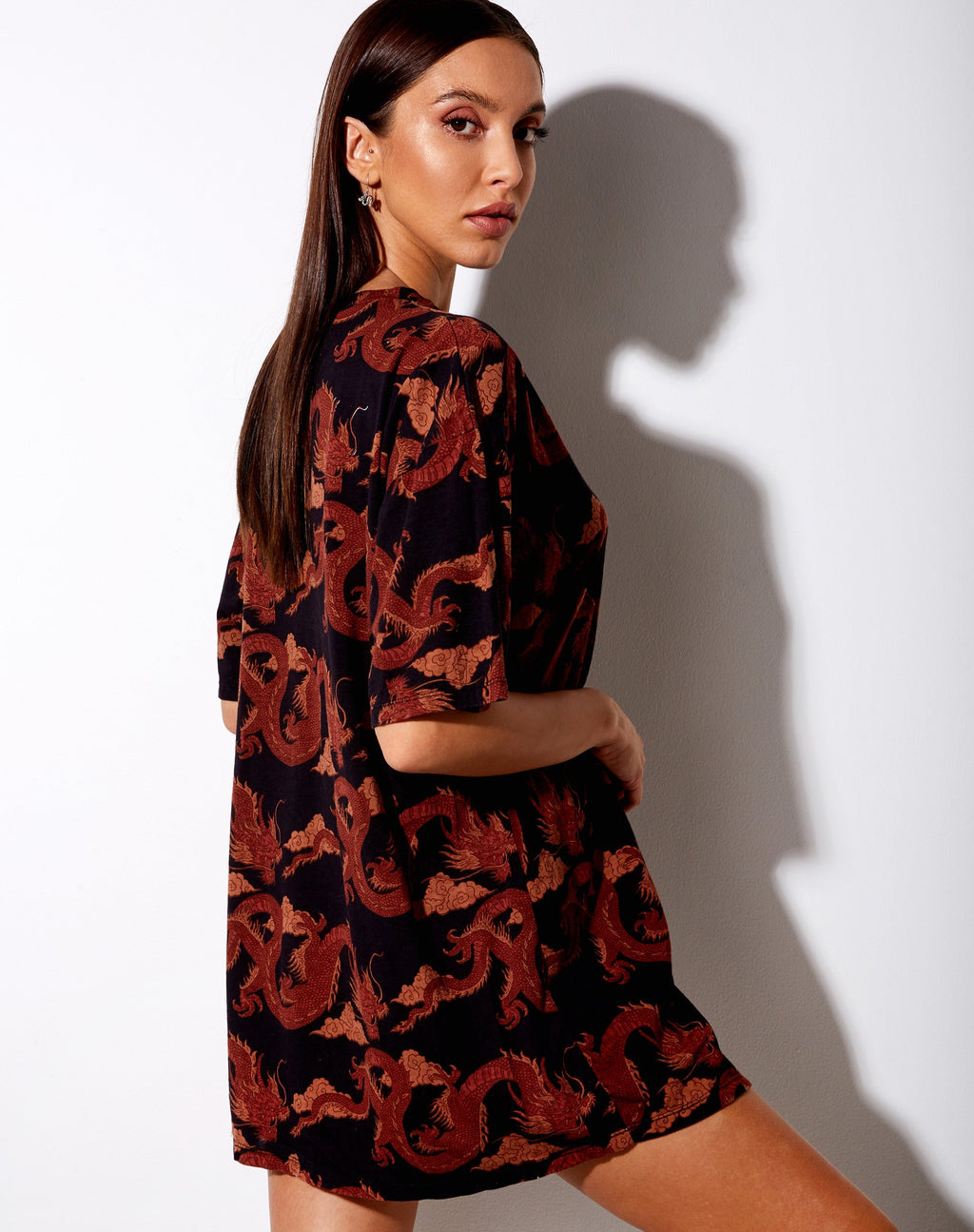 Sunny Kiss Tee in Orange mit Drachenmuster