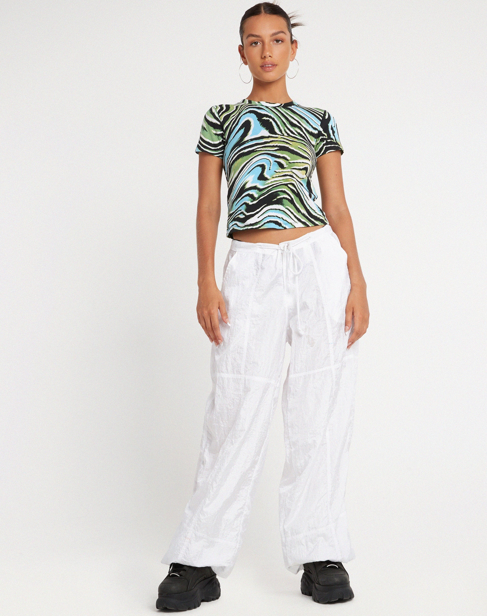 Abbildung von Surtie Crop Top in Warped Zebra Blue