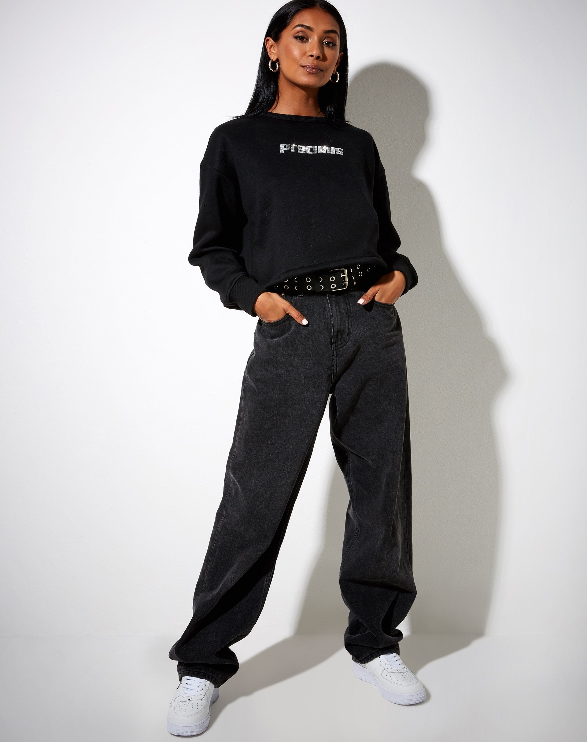 Image of Glora Sweatshirt in Schwarz Precious Hotfix