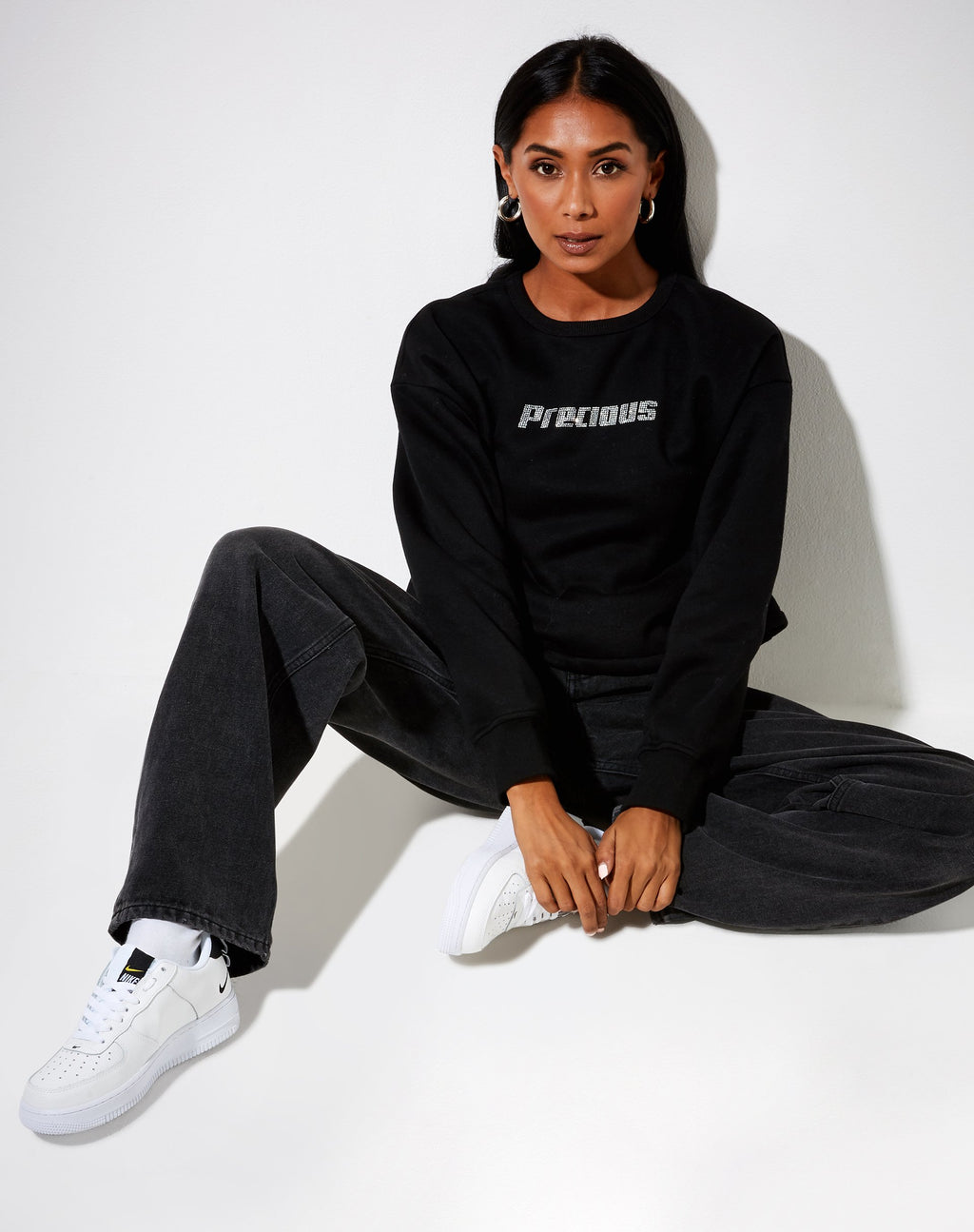 Glora Sweatshirt in Schwarz 'Precious' Hotfix