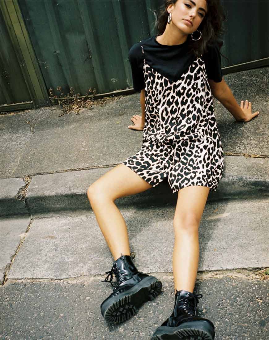 Bild von Sanna Slip Dress in Übergröße Jaguar