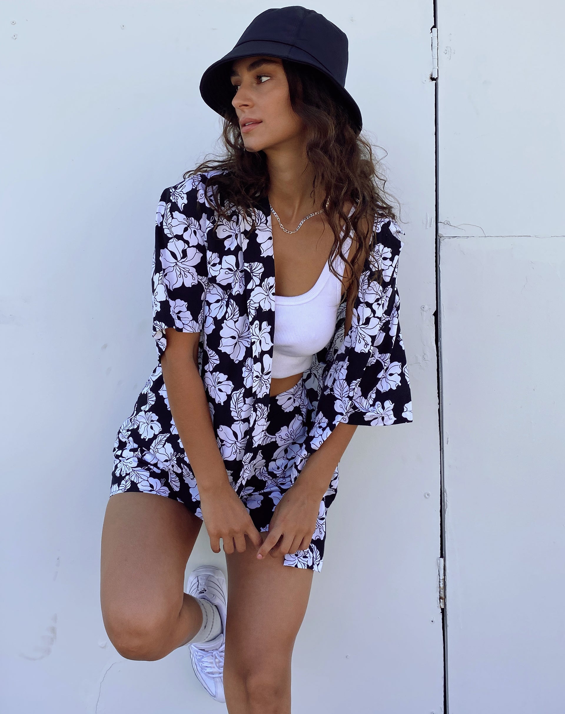 Image of Taelsa Shirt in Vacation Schwarz und Weiß