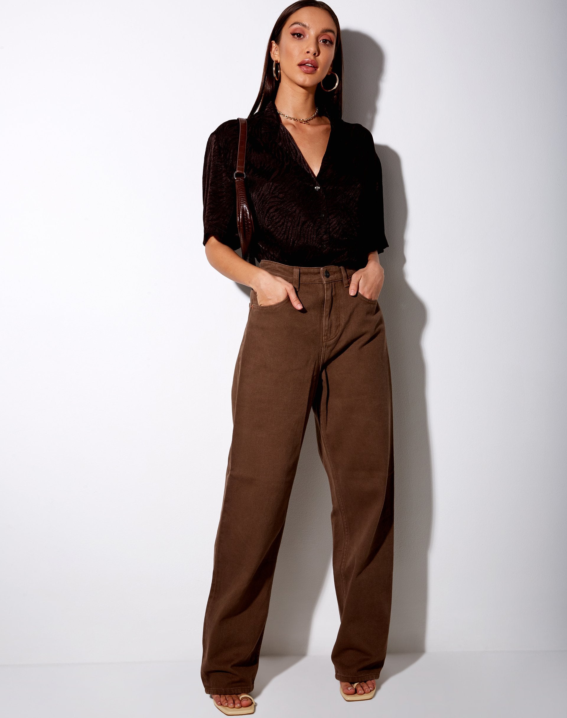 Bild von Taelsa Shirt in Satin Zebra Bitter Chocolate