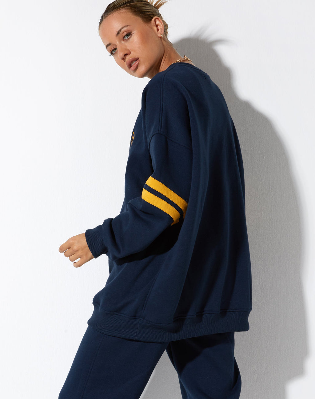 Tim Sweatshirt in Marineblau Citrus Streifen Fußball 1999