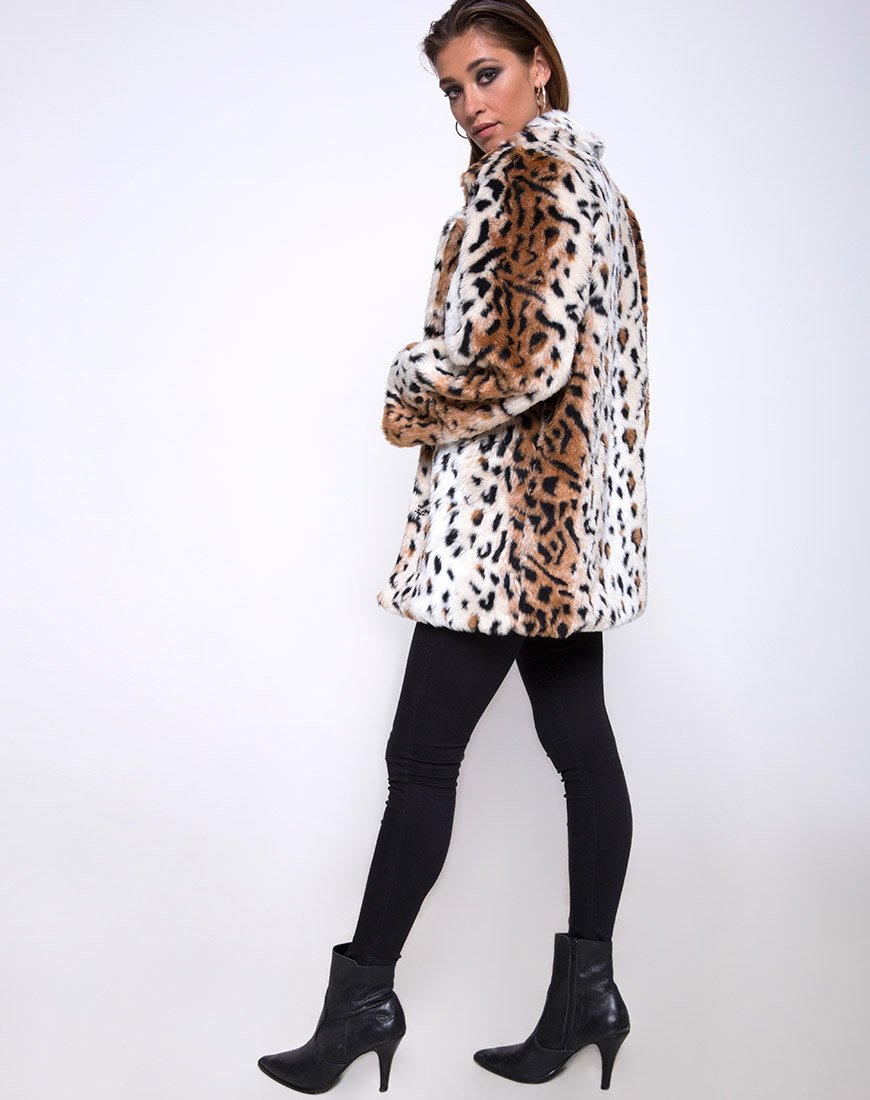 Image of Tina Mantel aus Leoparden-Kunstfell