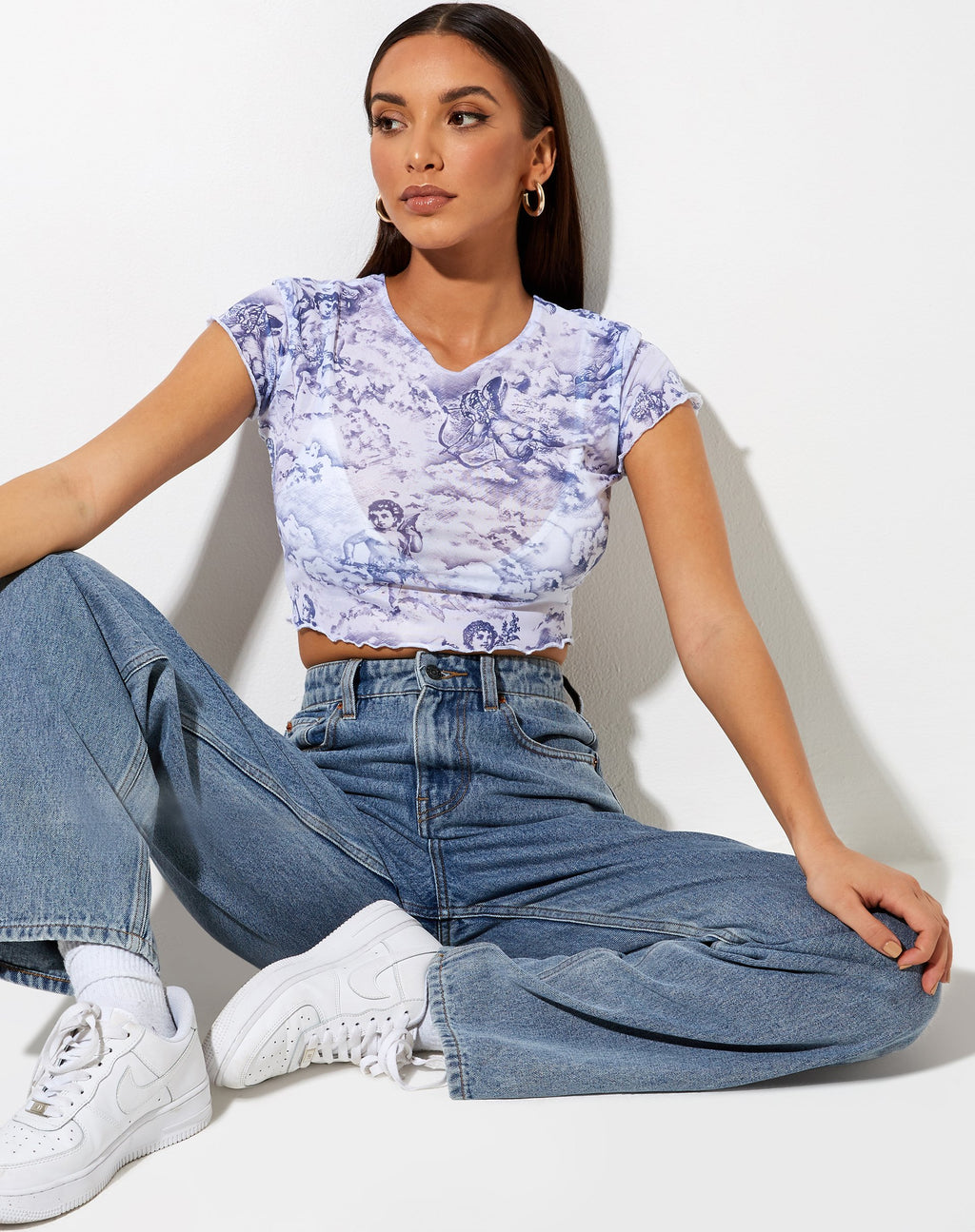 Tince Crop Top in 20's Cherub Weiß Blau