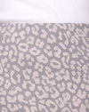 Leopard Daze Grau