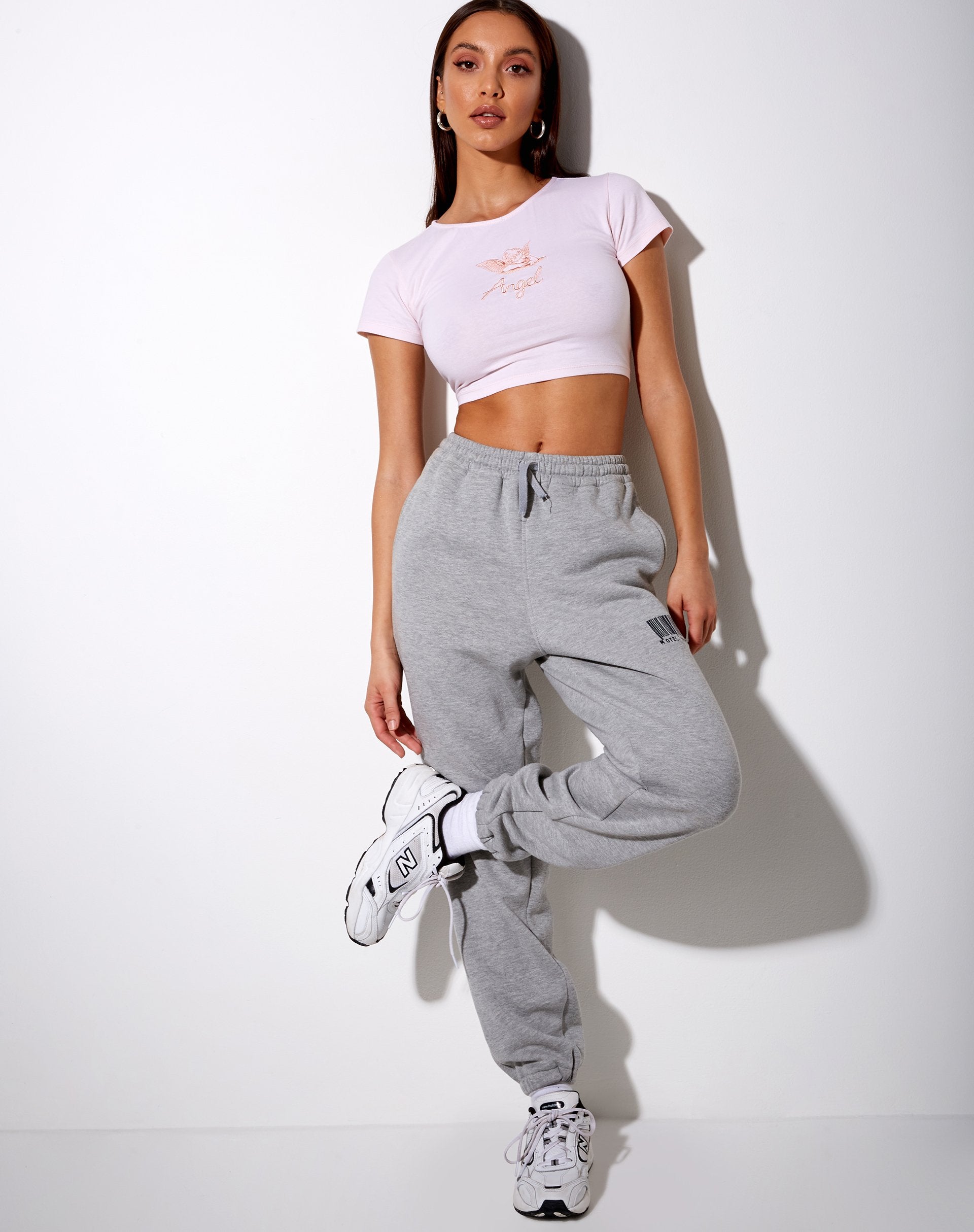Bild von Tindy Crop Top in Blush Pink Angelo "Angel" Stickerei