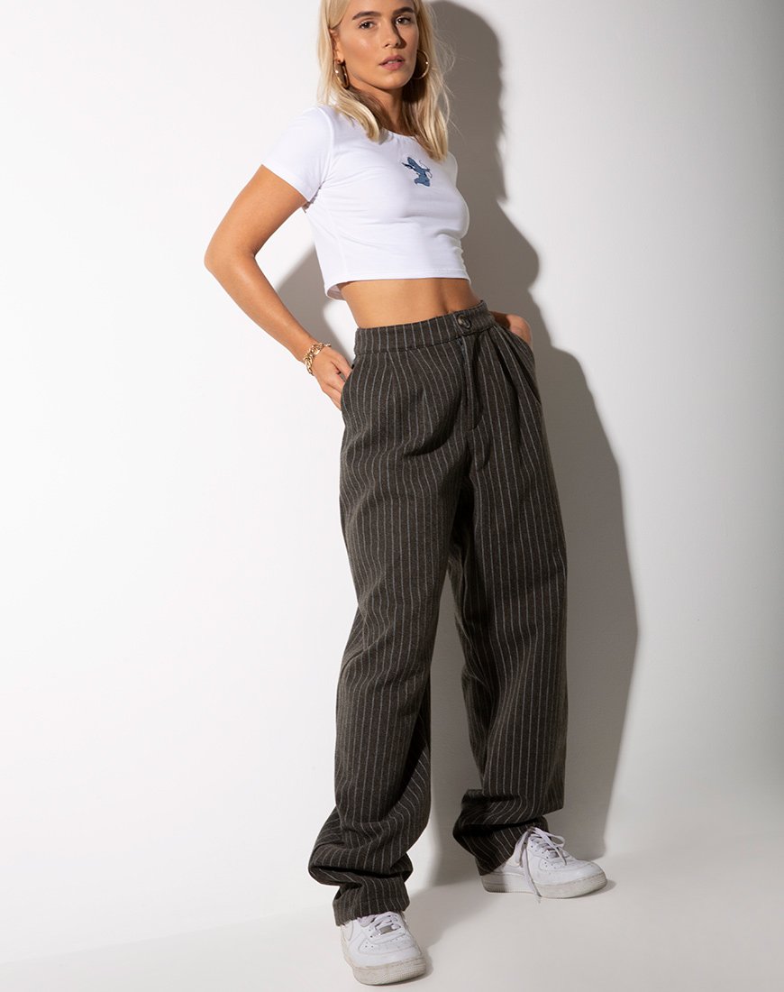 Tindy Crop Top in Weiß mit Amor-Stickerei