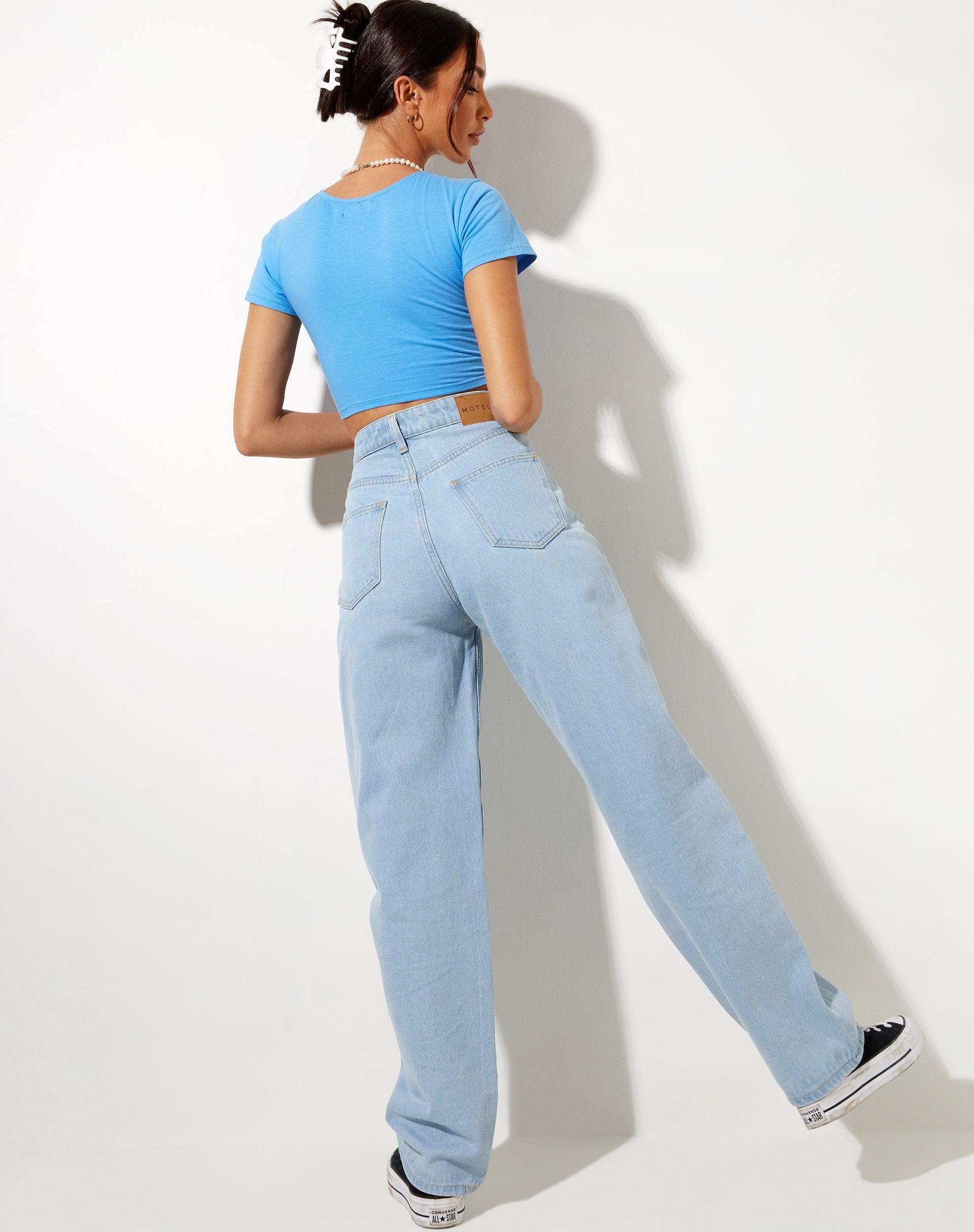 Bild von Tindy Crop Top in Blau Sweetheart Embro