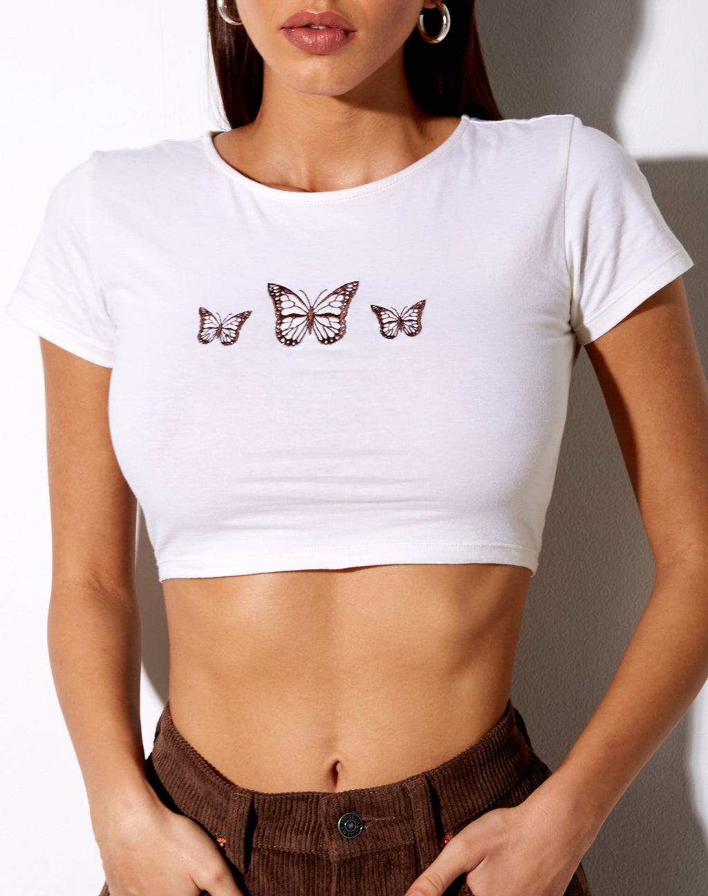 Tindy Crop Top in Elfenbein Dreifach-Schmetterlingsstickerei