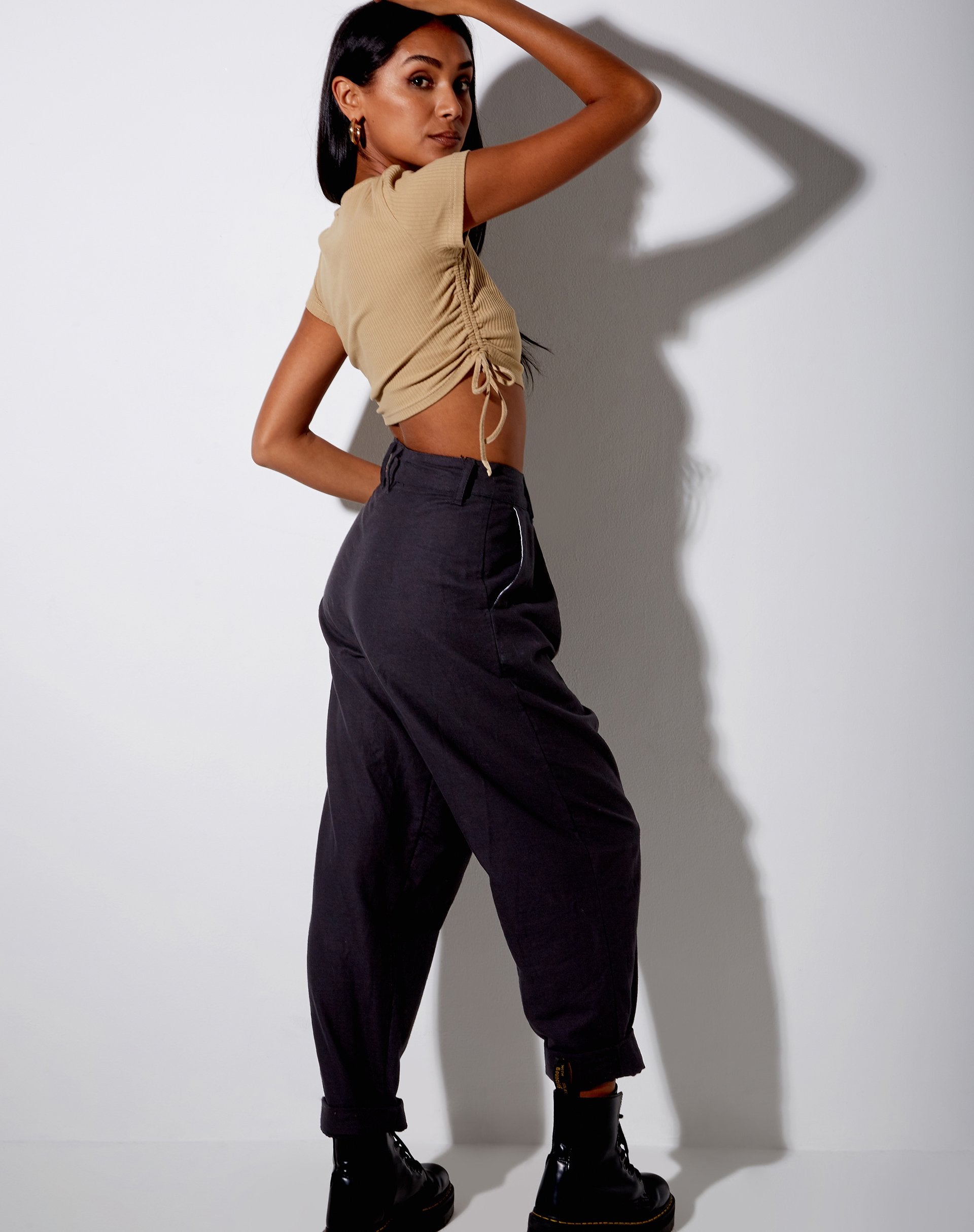 Bild von Tiner Crop Top in Rippe Kakao