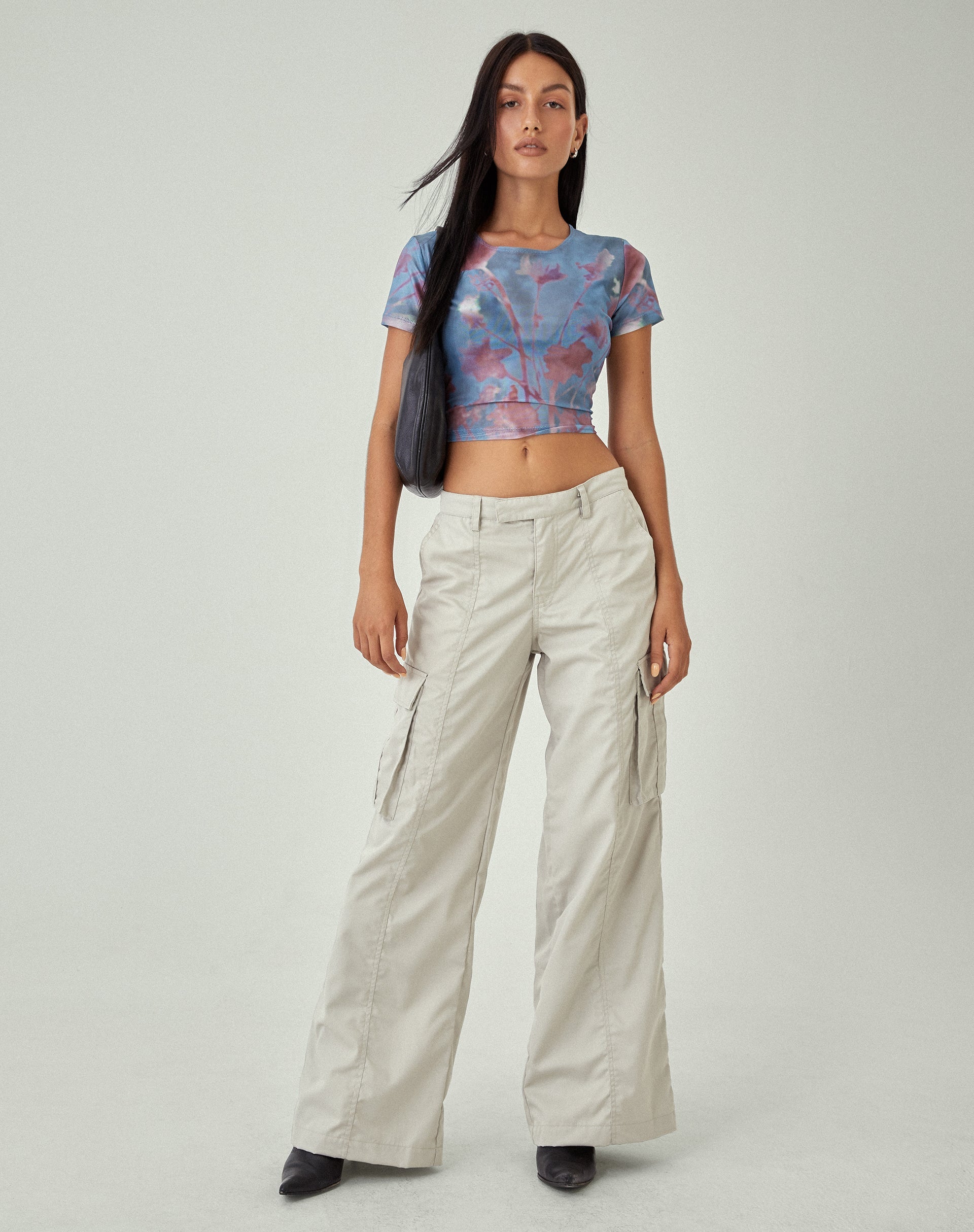 Bild von MOTEL X JACQUIE Tonia Bedrucktes Top in Lumen Mesh Blau