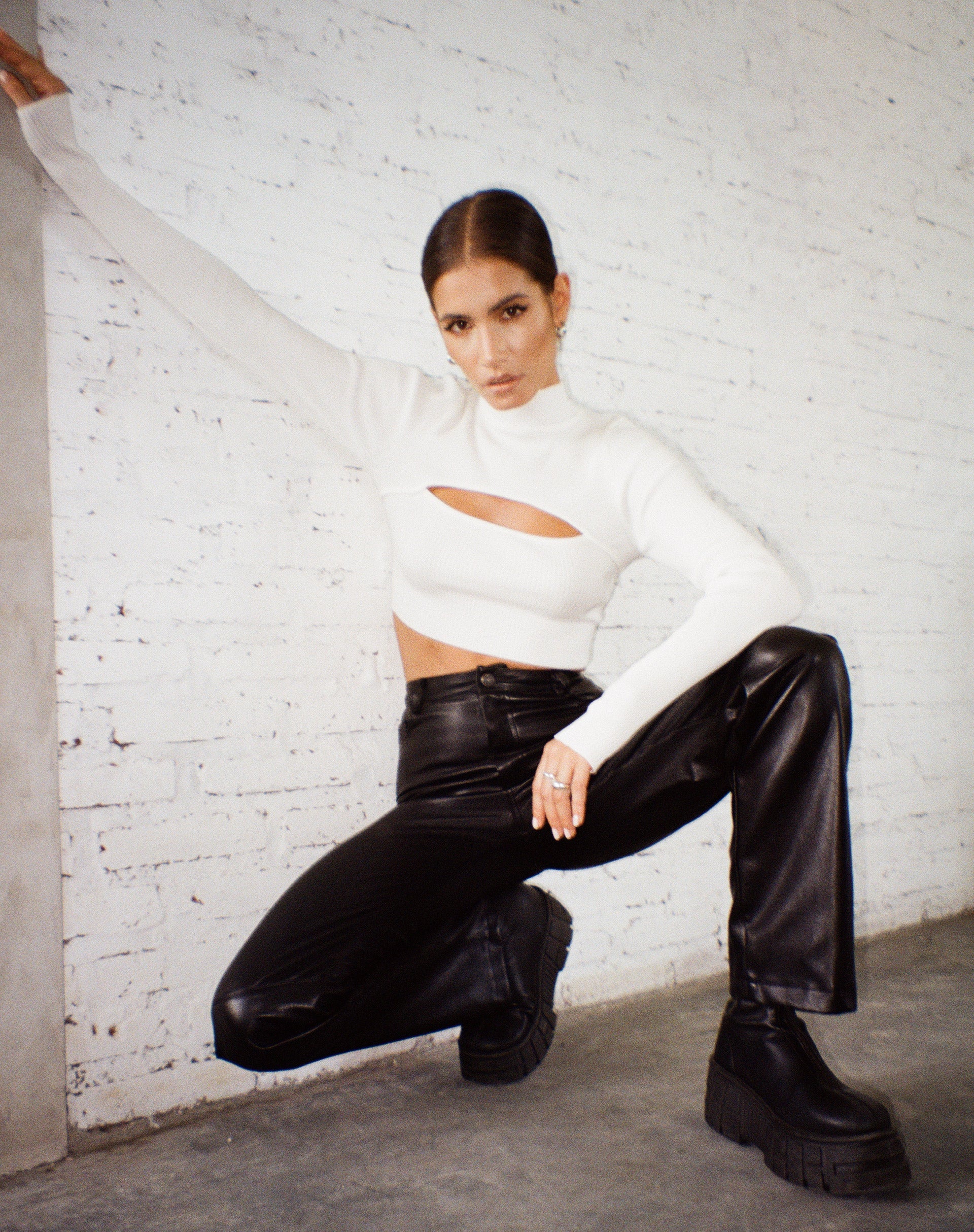 Bild von Tronis Crop Top in Rib Star Weiß