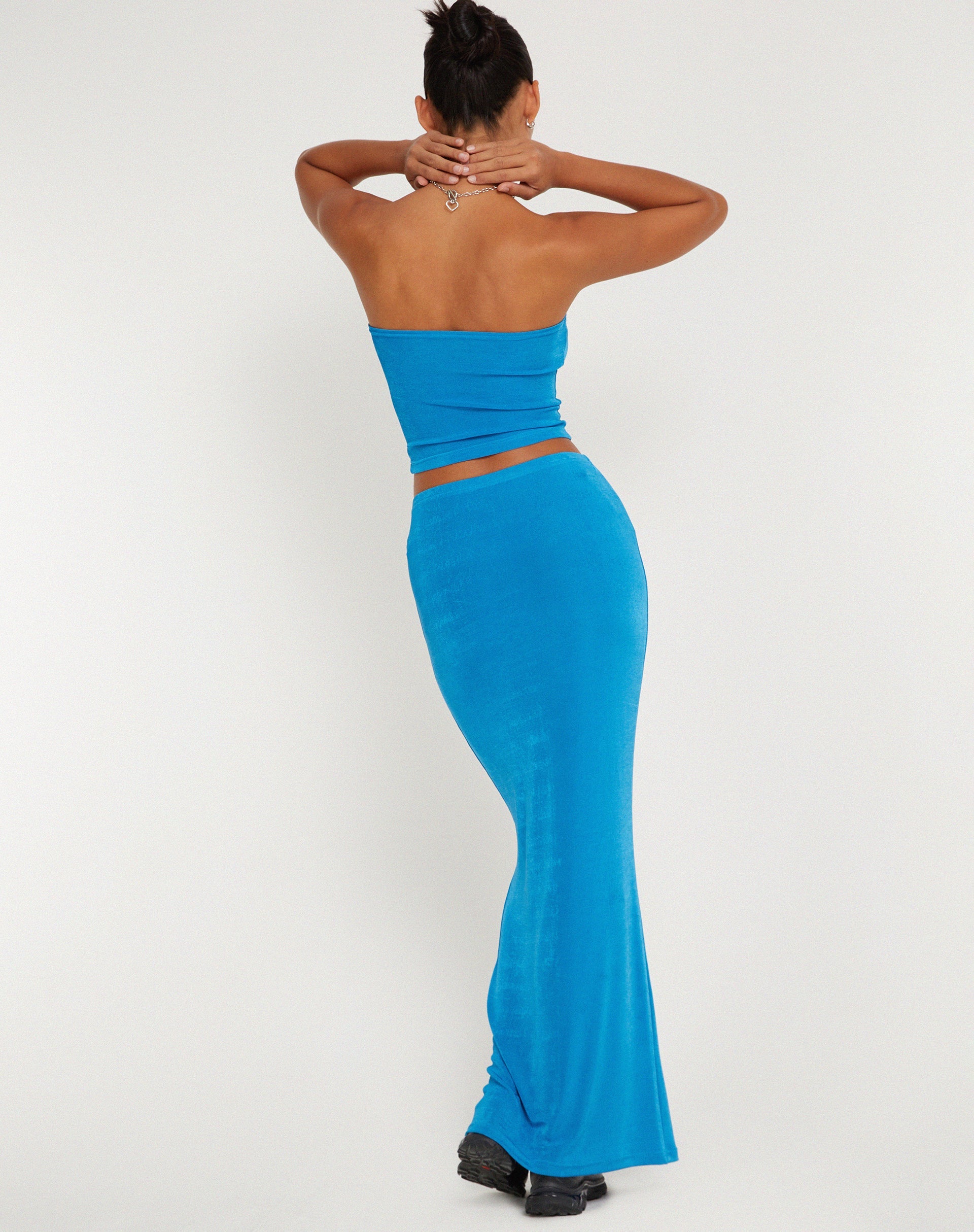 IMAGE OF Tulus Maxirock in Electric Blue