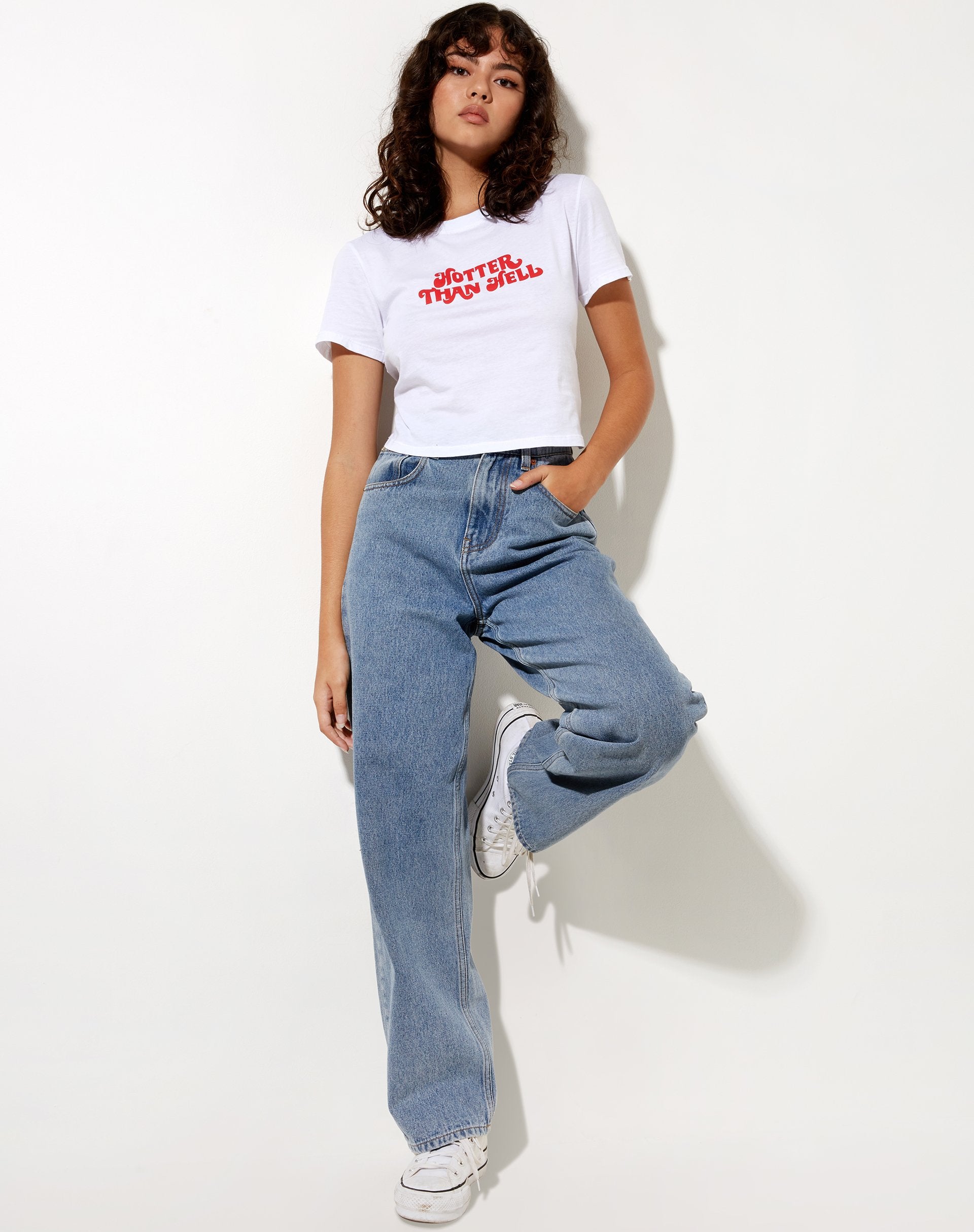 Bild von Shrunk Tee in Weiß Hotter Than Hell