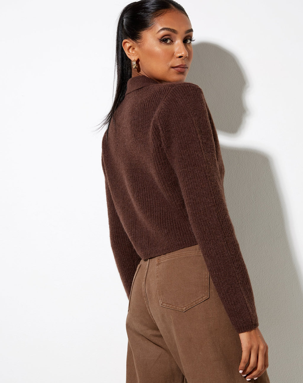 Tuzip Cardi aus schokobraunem Strickstoff