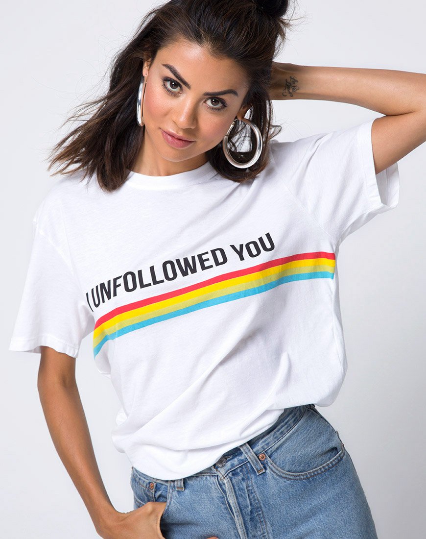 Bild von Oversize Basic Tee in I unfollowed You