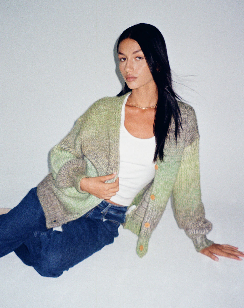 Uriela Cardi in Pastellgrün