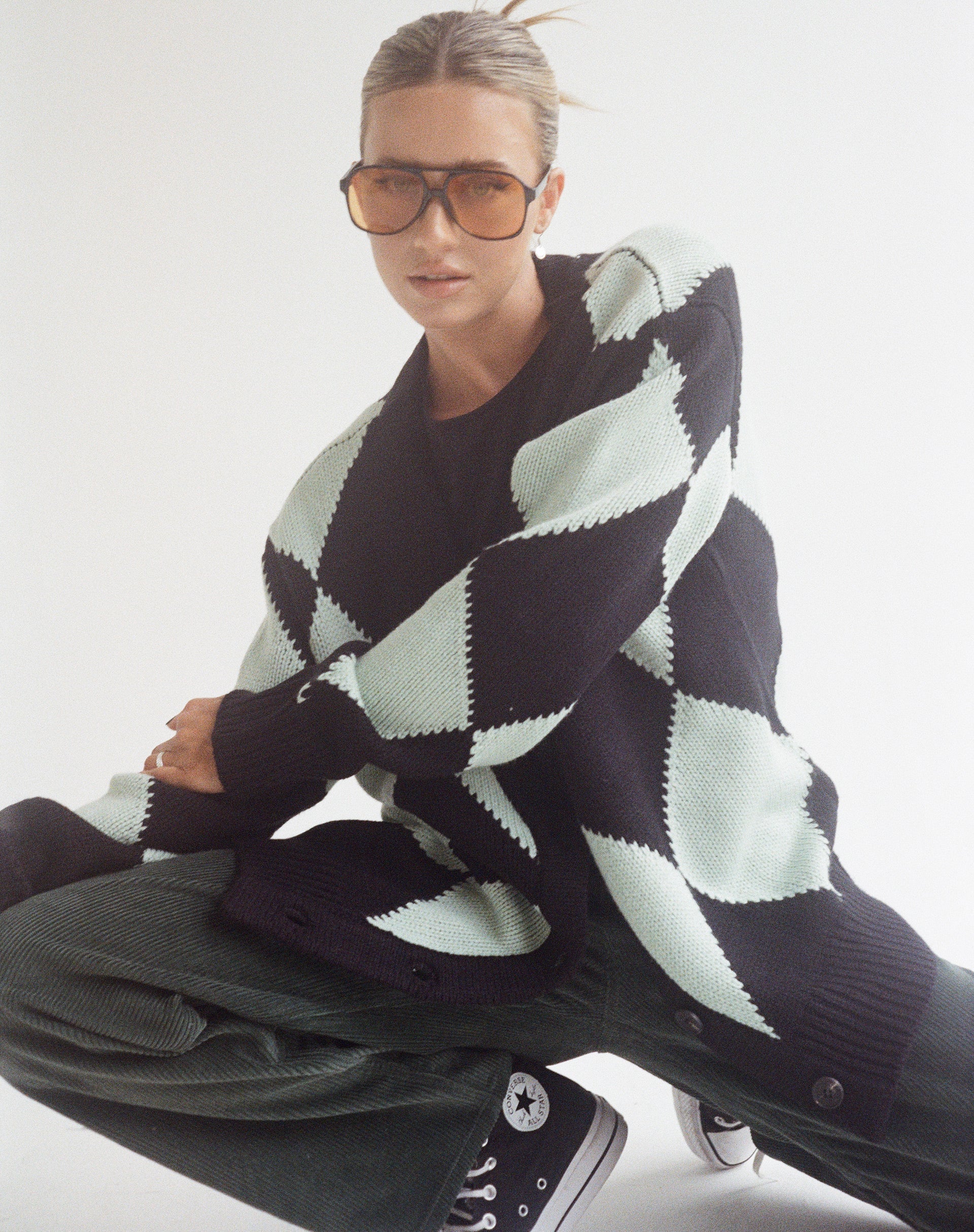 Uriela Cardi in Harlequin Schwarz und Mint