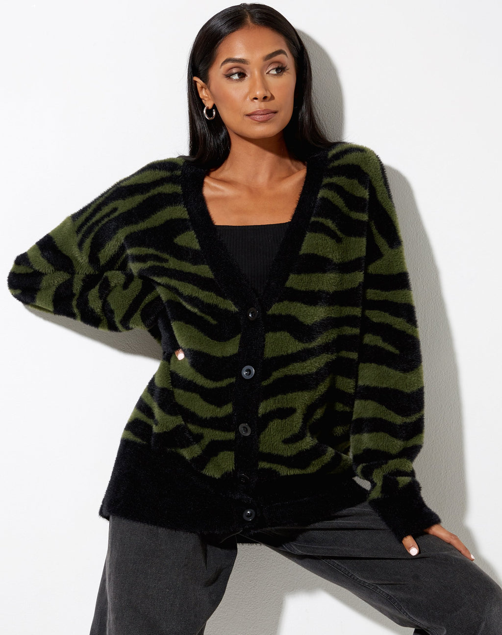 Uriela Cardi aus Zebrastrick in Oliv und Schwarz