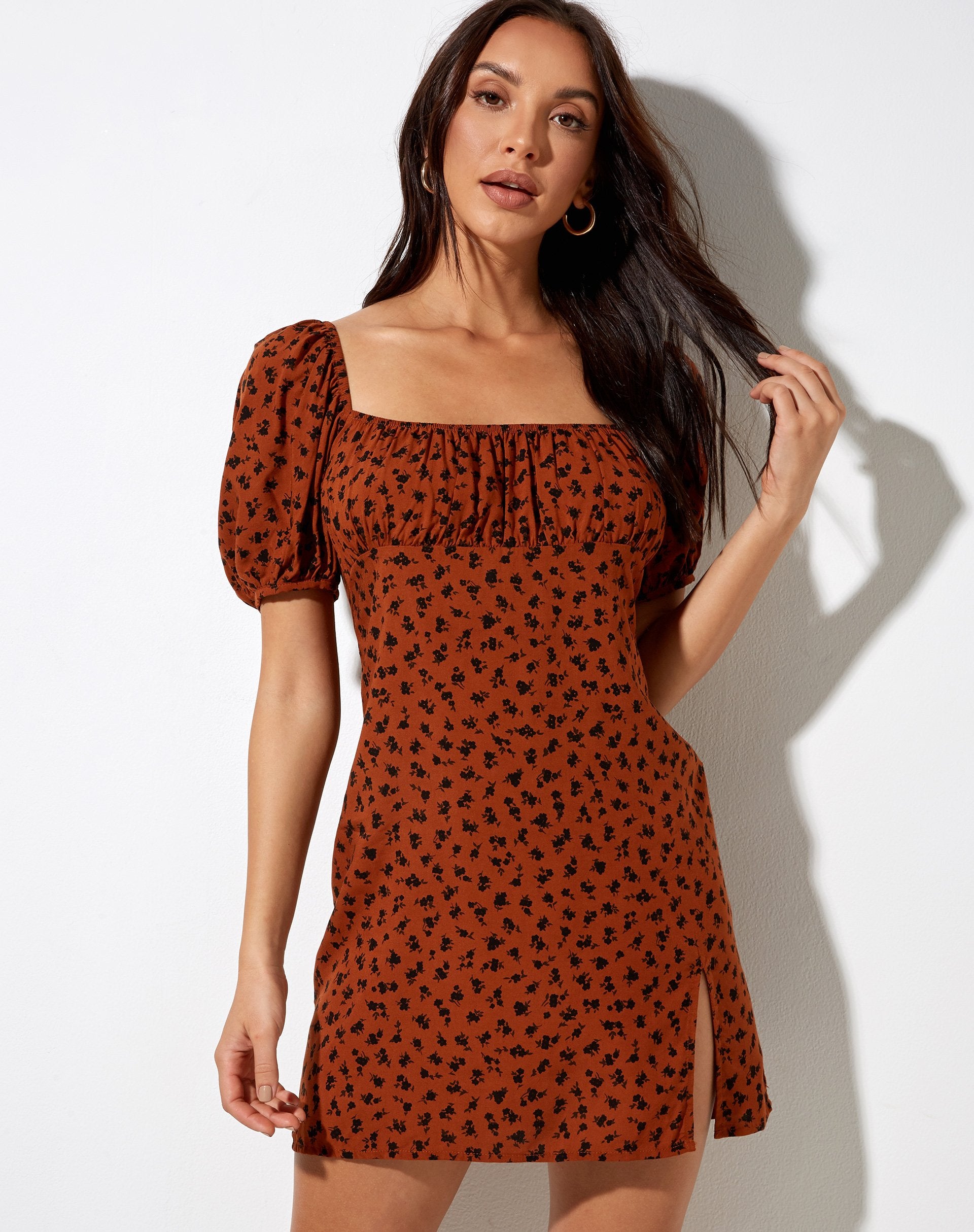 Bild von Varie Mini Dress in Dainty Daisy Bombay Brown