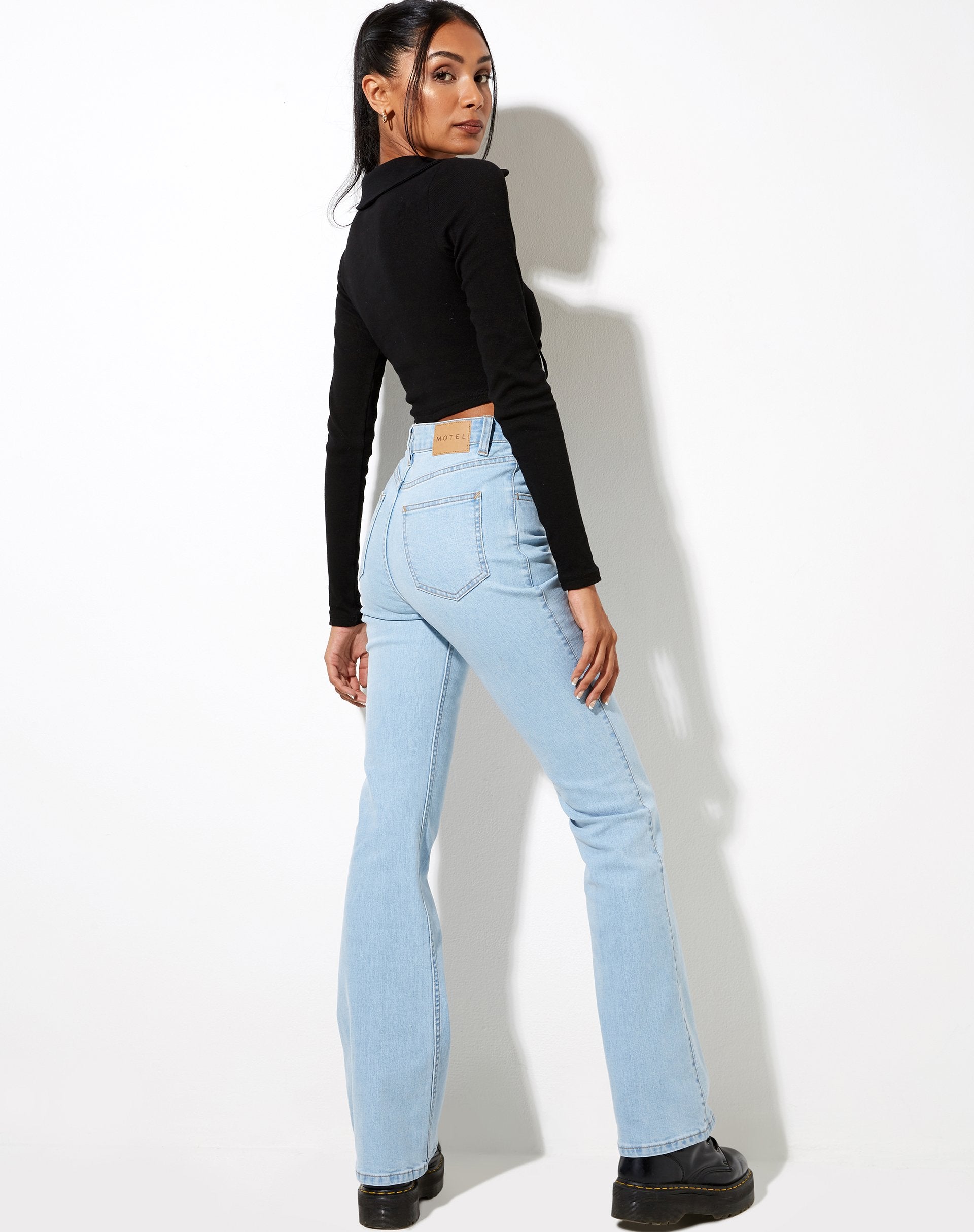 Image of Venema Langarm-Top in Rippe Schwarz