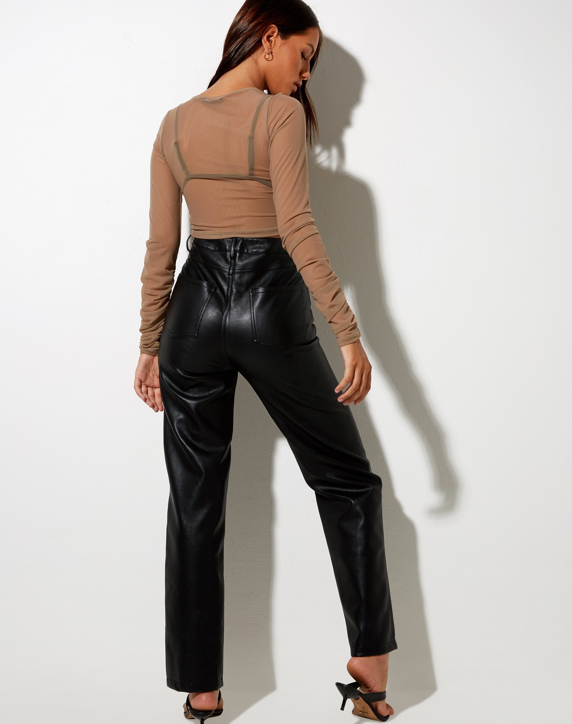 Bild von Vinta Crop Top aus Mesh Taupe