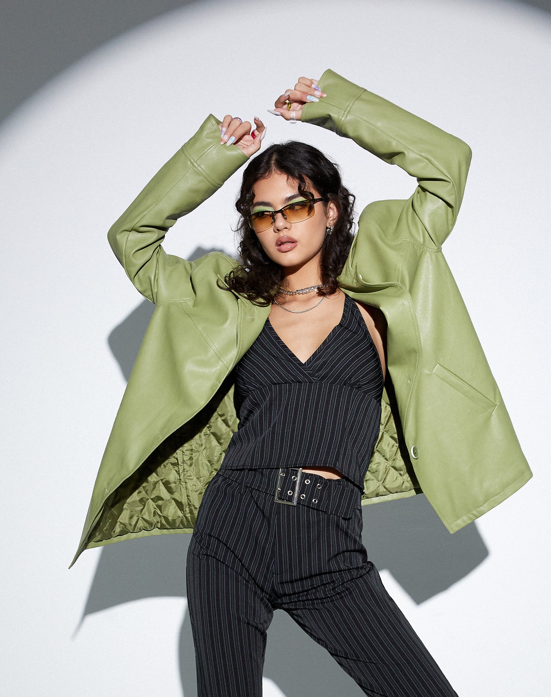 Bild von MOTEL X OLIVIA NEILL Walta Jacke in Pu Grün