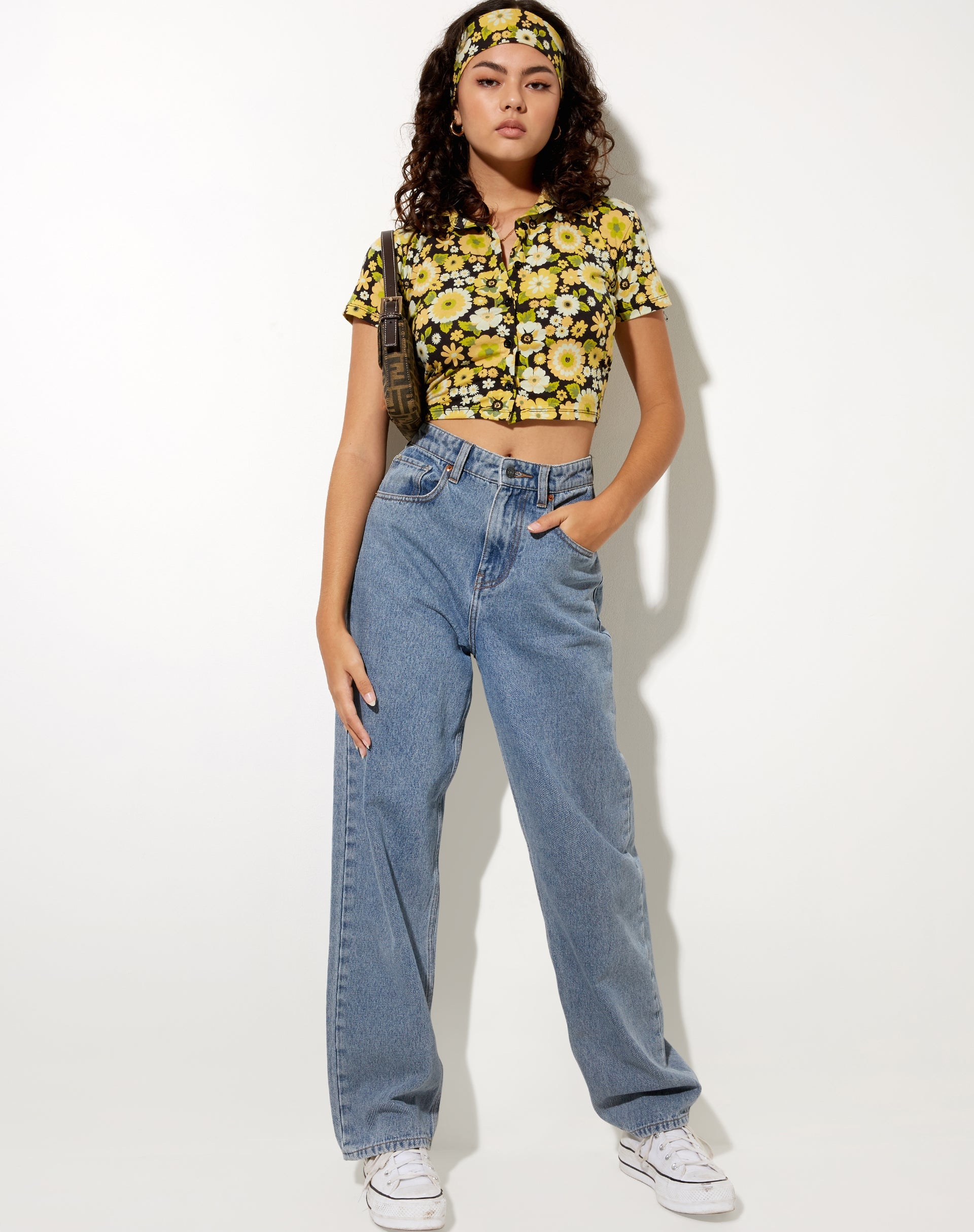 Bild von Wuma Cropped Shirt in Retro Floral