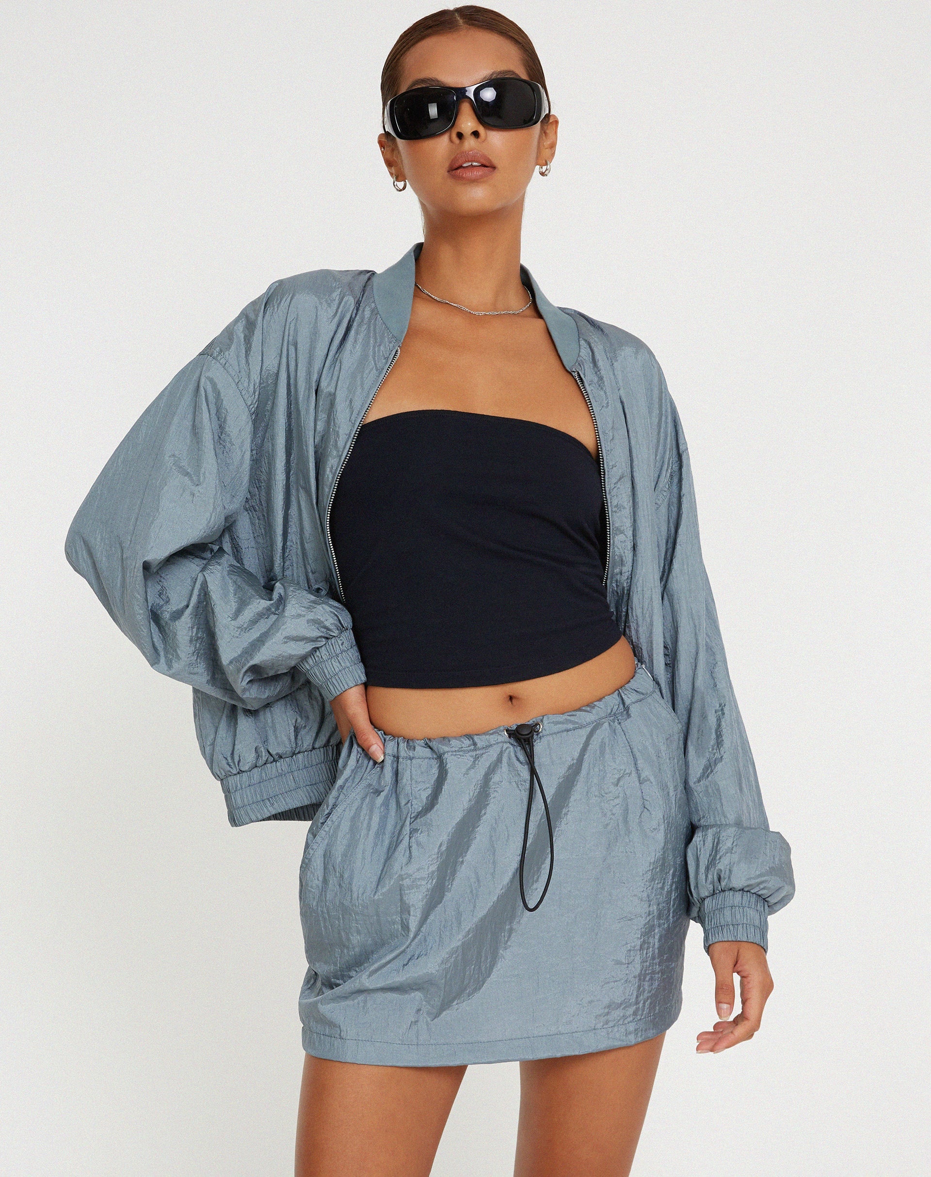 Abbildung der Yuu Shell Jacket in Silber