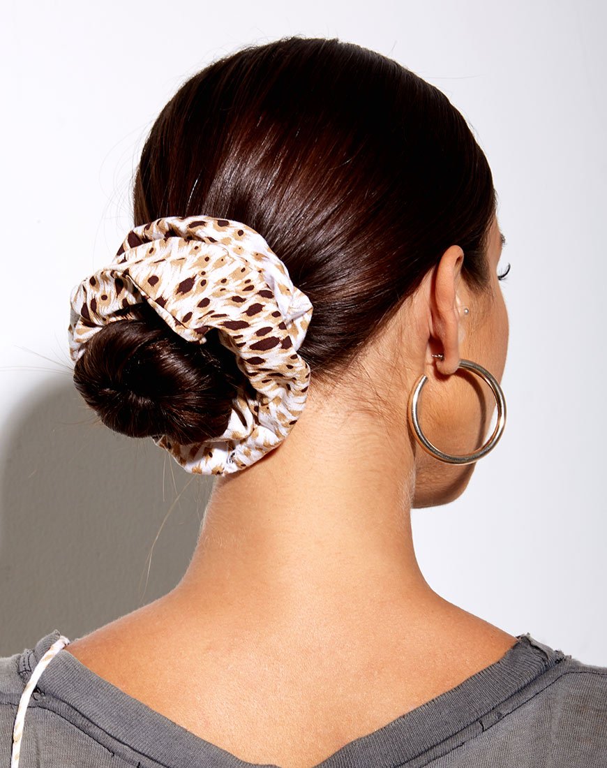 Bild von XL Scrunchie in Sand Leopard