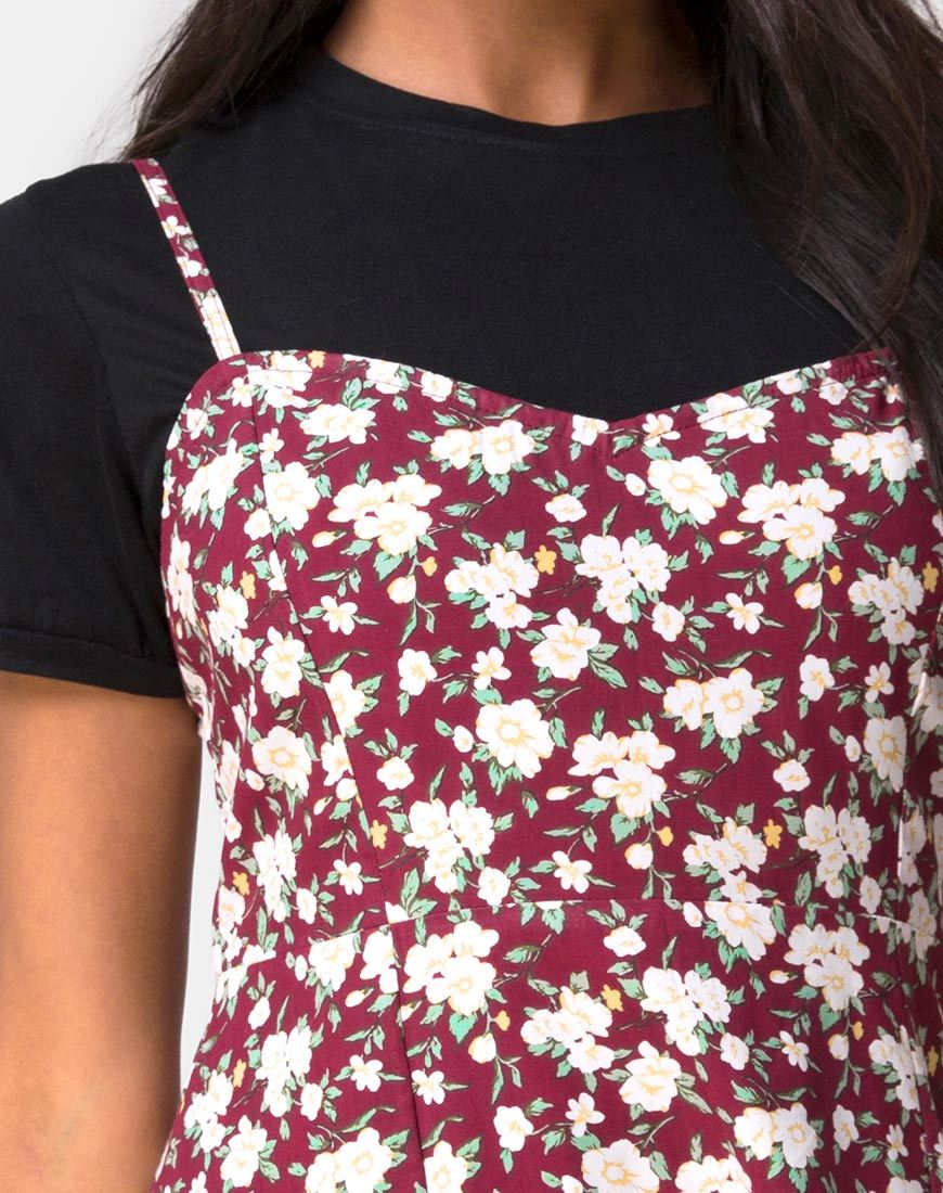 Bild von Yandra Slip Dress in Wild Fleur Maroon