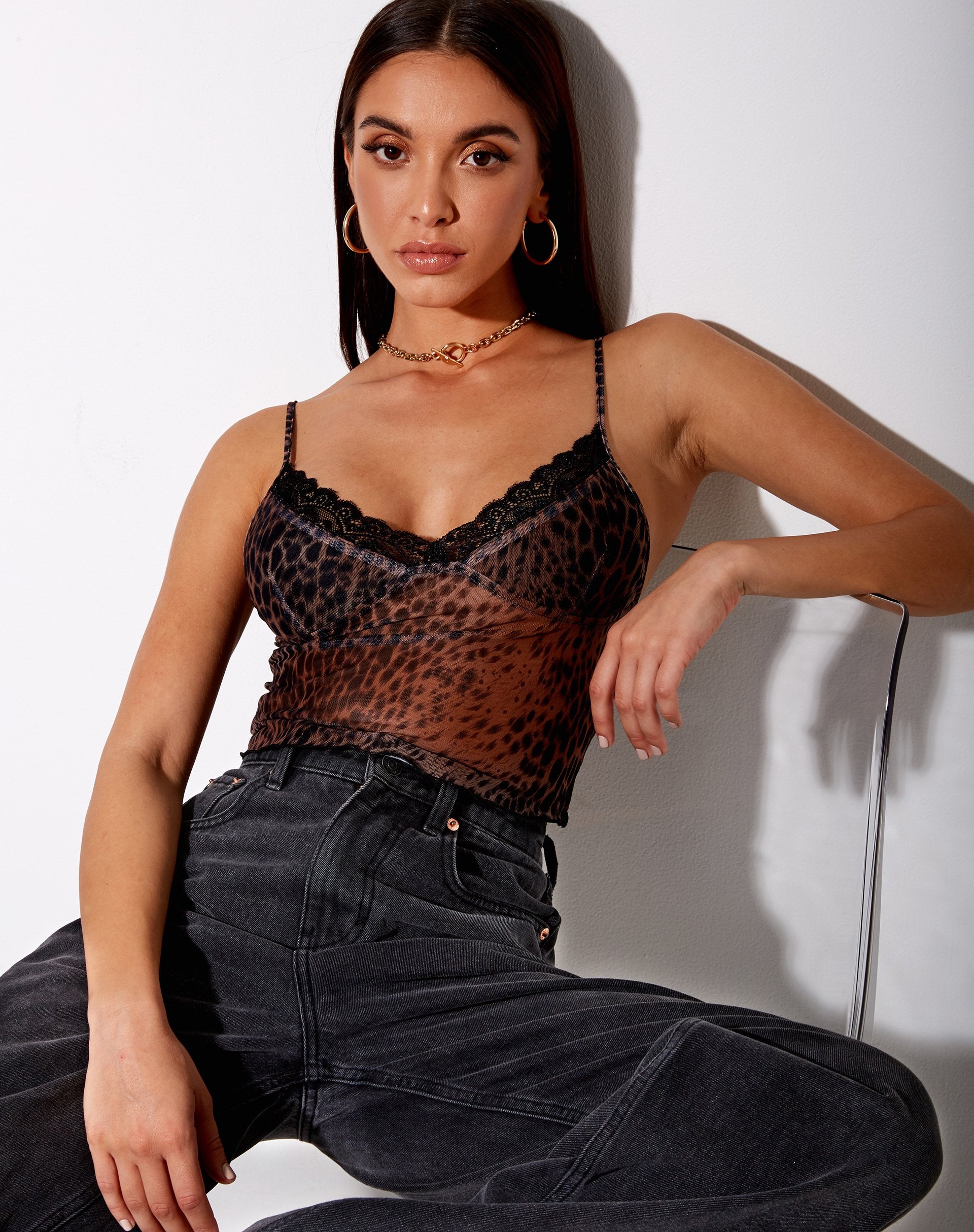 Image of Yenika Crop Top in Gepardenbraun mit Spitze