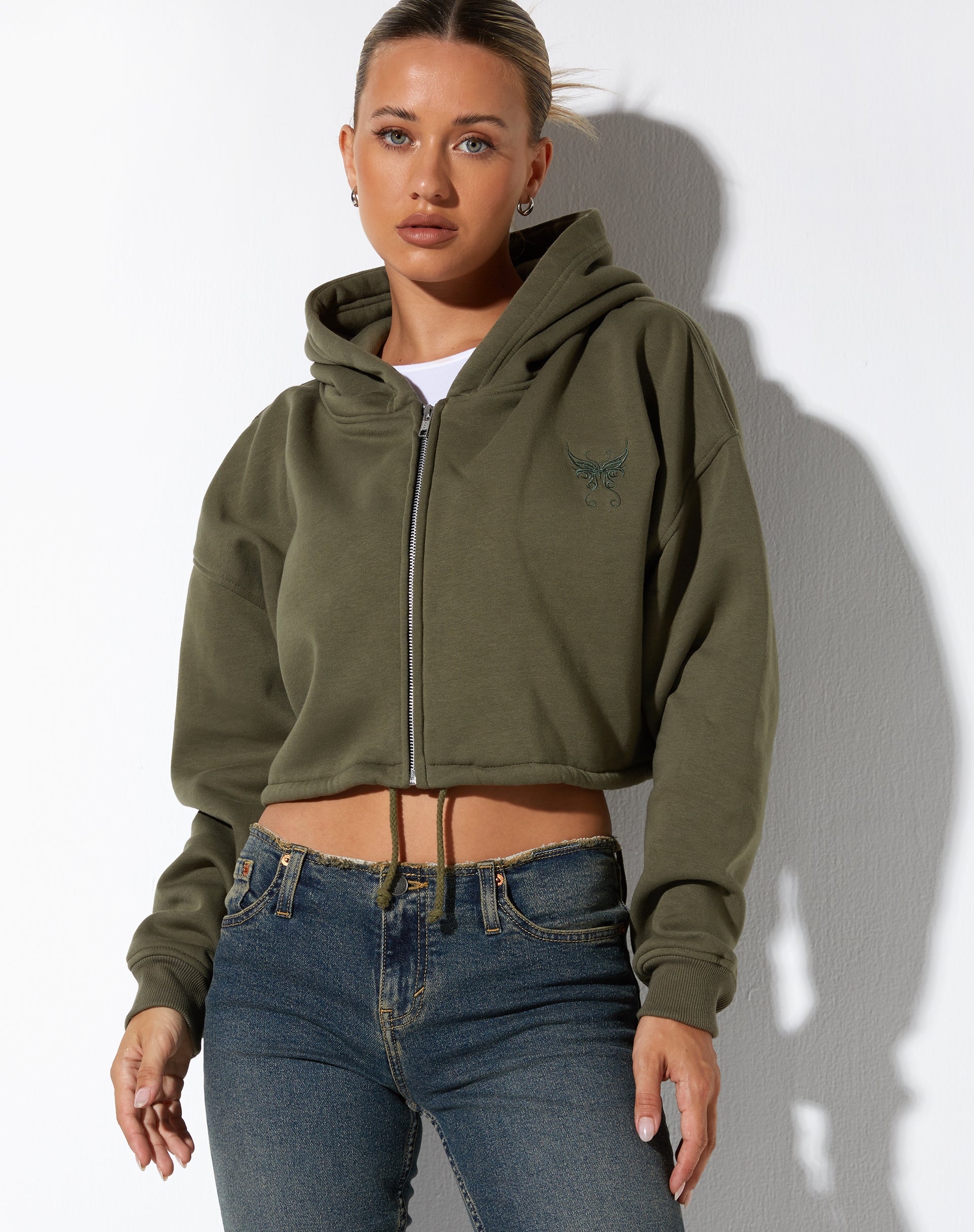 Bild von Yukata Hoodie mit Traubenblatt-Schmetterlingsstickerei