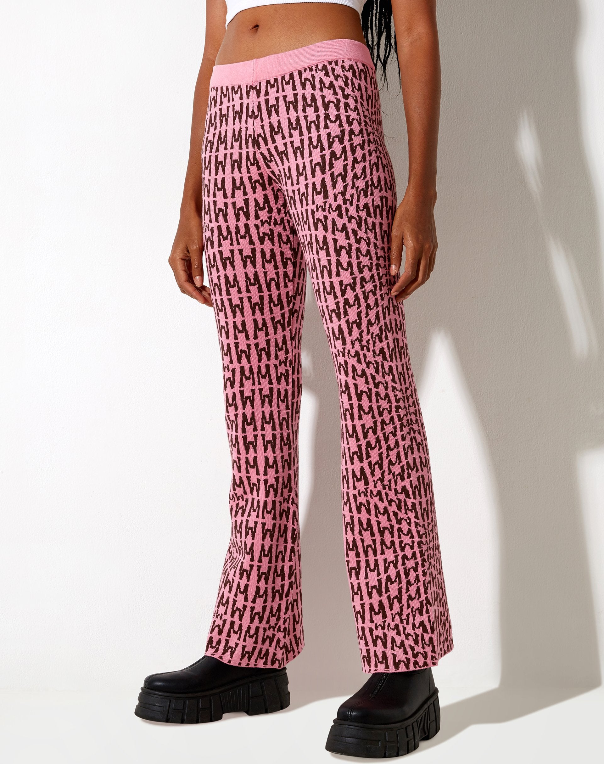 Bild von Yunia Hose in Wavey M Rosa