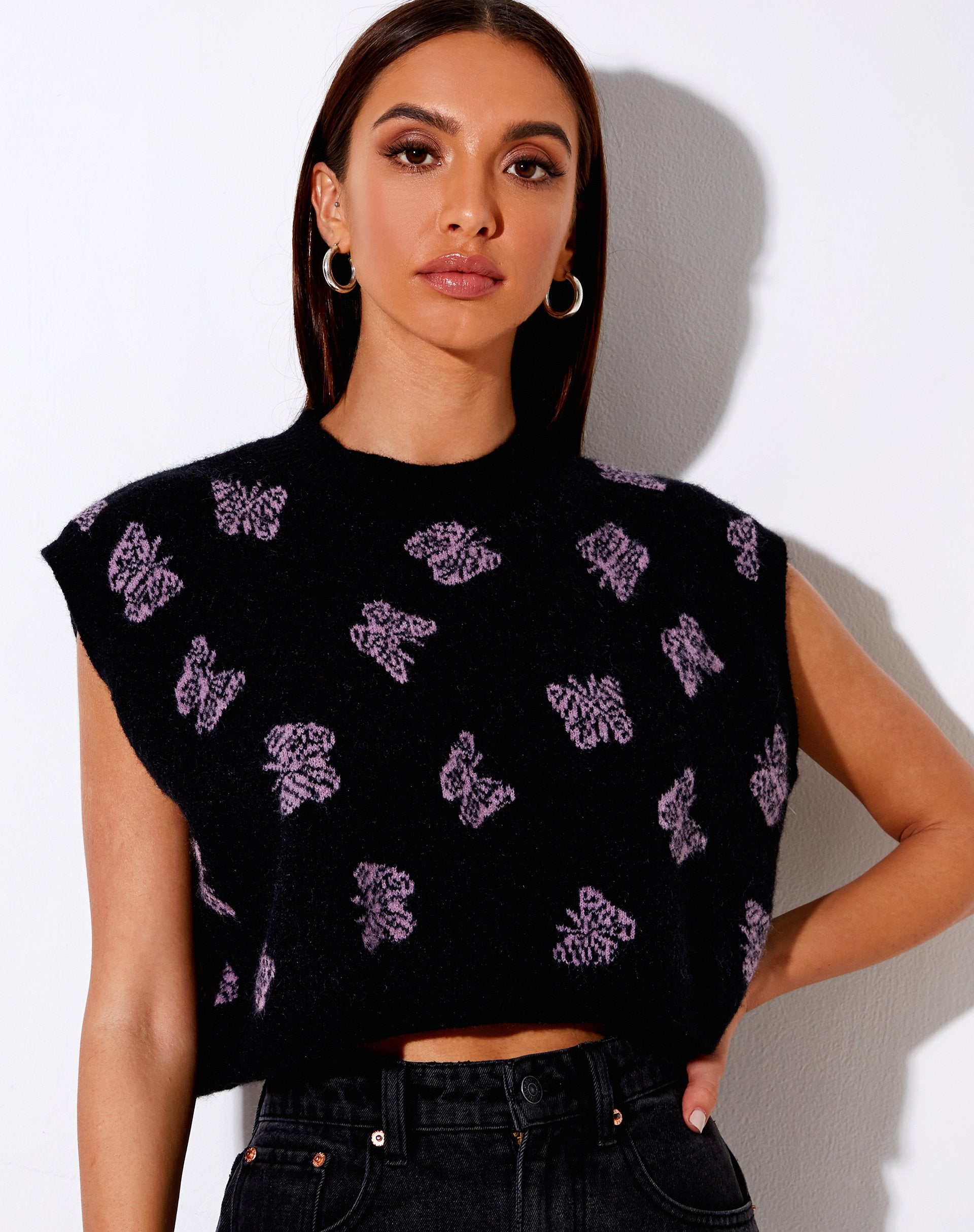 Image of Zacha Pullover in Knit Butterfly Schwarz und Lila