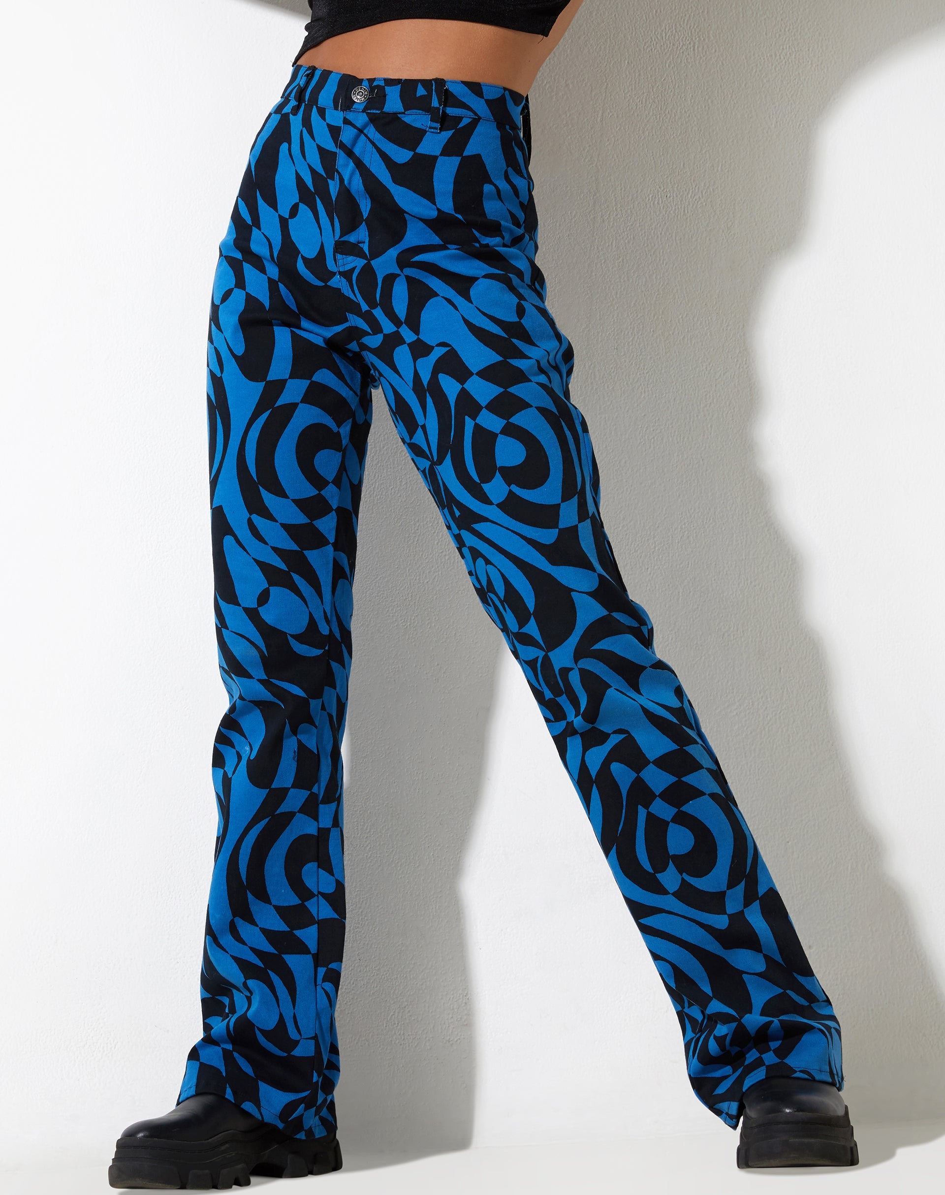 Abbildung der Zoven-Hose in unregelmäßigem Optic Blue