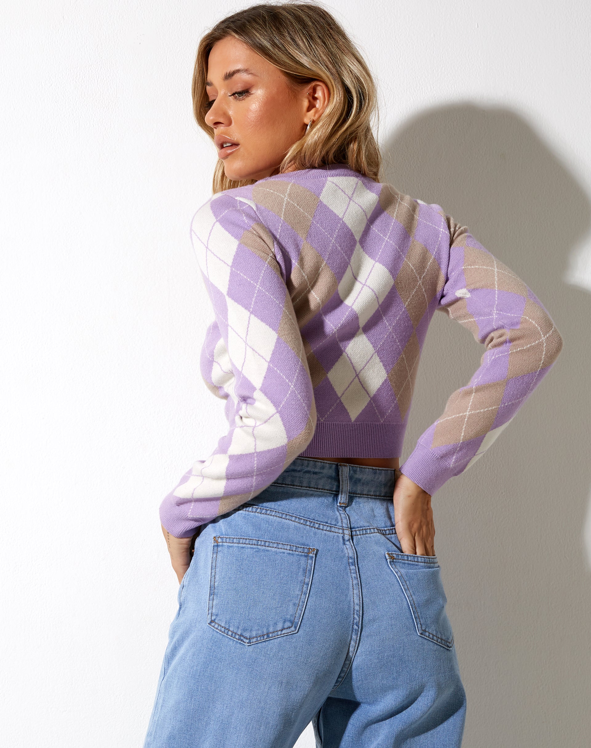 Image of Zuki Pullover in Argyle Flieder Creme und Tan