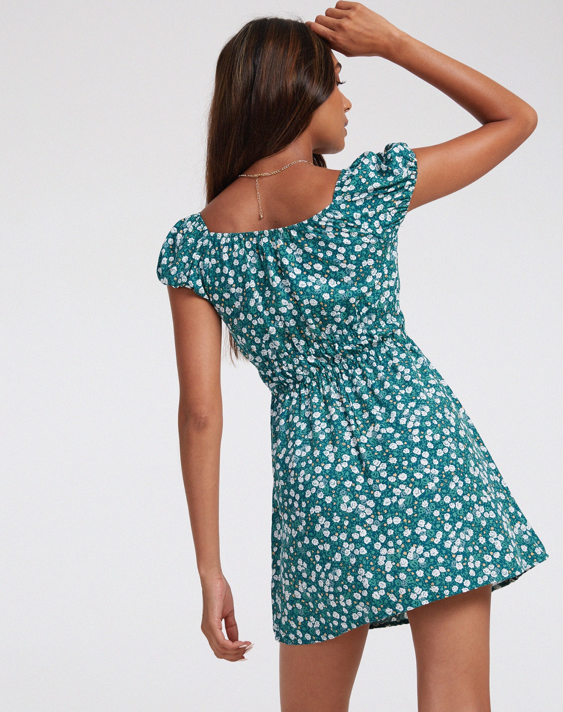 Image of Galova Minikleid aus geblümtem Feld Grün
