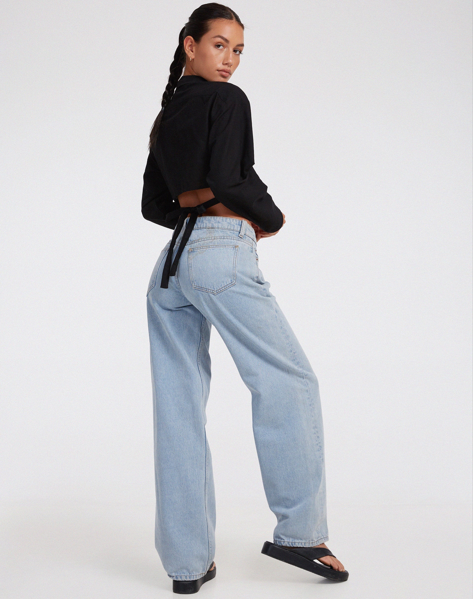 Abbildung von Elyse Crop Top in Rami Black